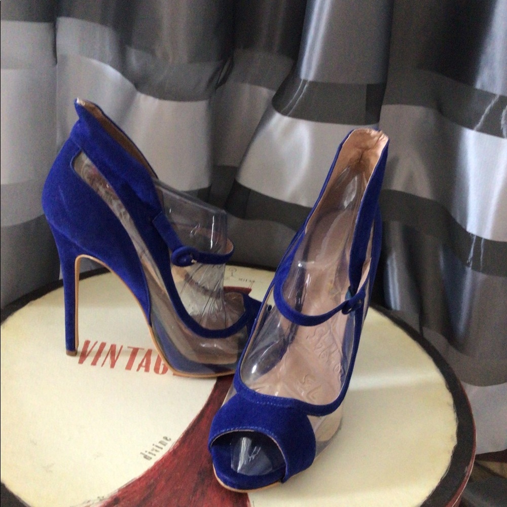 Ladies heels